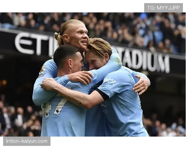 纳斯里伤愈复出首次先发即破门 曼城中场信心回归才华再现